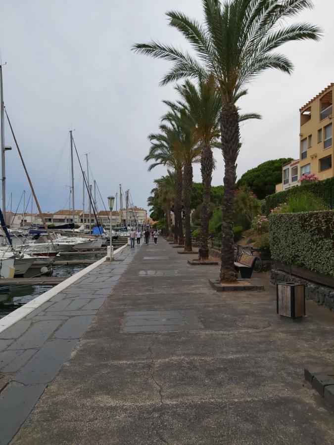 Coquet Studio Centre Port Cap D'Agde Extérieur photo